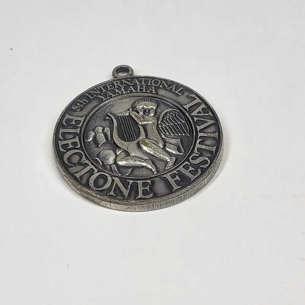 1971 8th International Yamaha Electone Festival Medal Pendant w/Box Vintage
